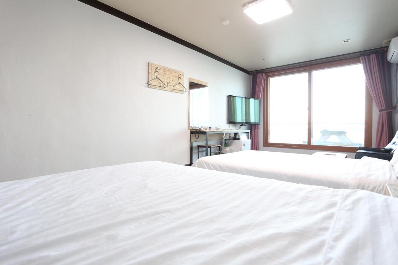 Motel Time Gangneung Esterno foto